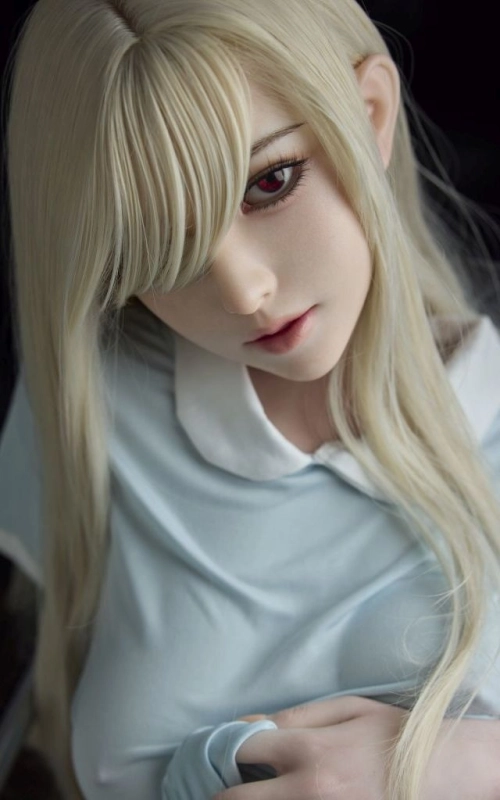Chuye camarera traviesa • SiliconGirls
