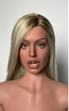 Lucinda, amor a primera vista • SiliconGirls