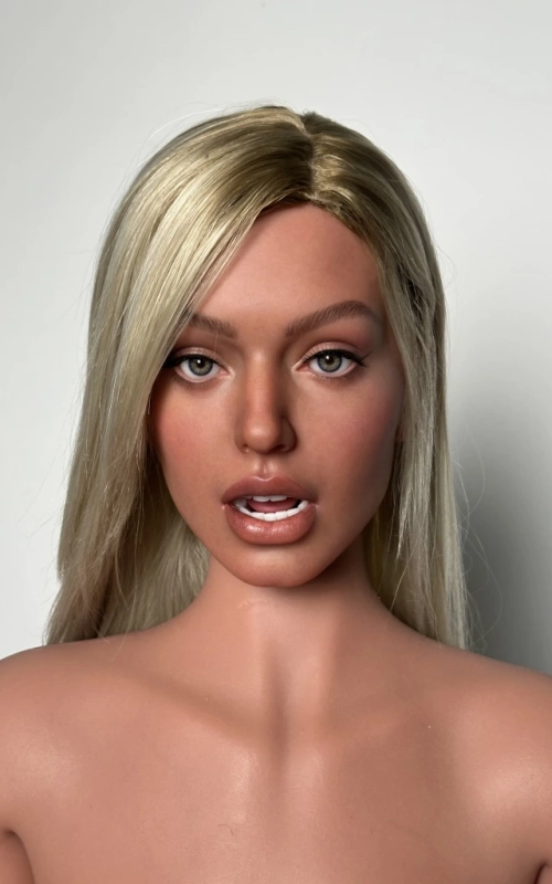 Lucinda, amor a primera vista • SiliconGirls