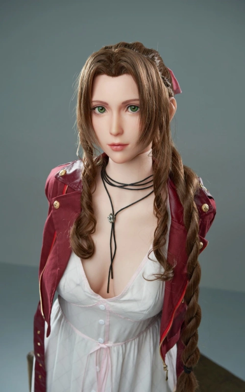 Aerith, una intrépida aventurera • SiliconGirls