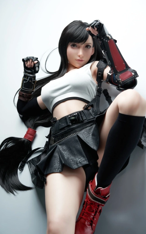 Tifa, sua companheira de aventuras • SiliconGirls