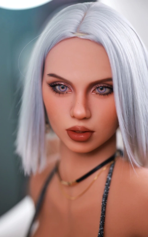 Elin, perfecta y explosiva • SiliconGirls