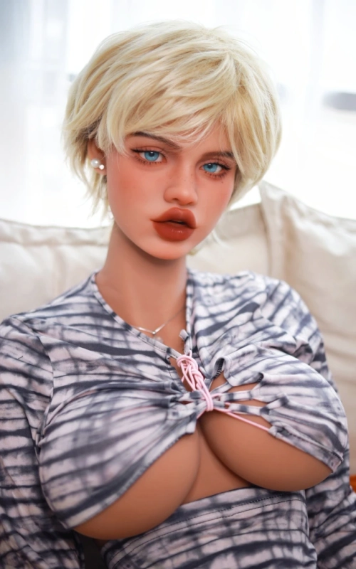 Kimberlie, um bom par de razões • SiliconGirls