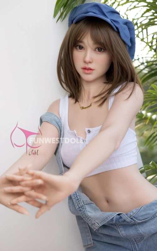 Nadeko, jovem artista • SiliconGirls