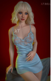 Daphne Fashion, belleza escultural • SiliconGirls