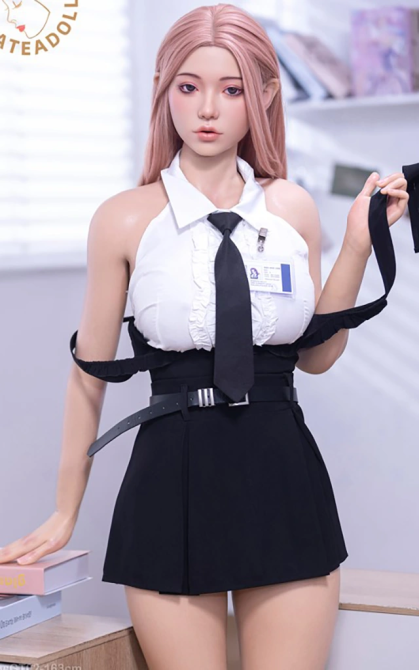 Yujin, lista para calentar el frio invierno • SiliconGirls