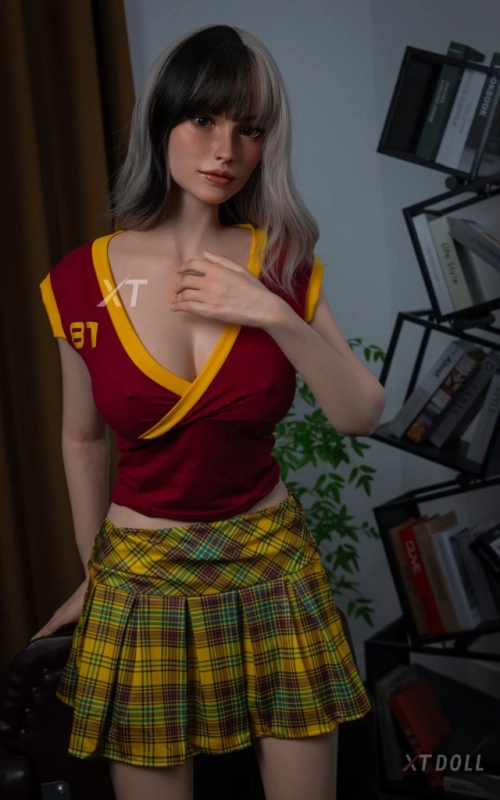 Julie Anderson, tu animadora picante • SiliconGirls