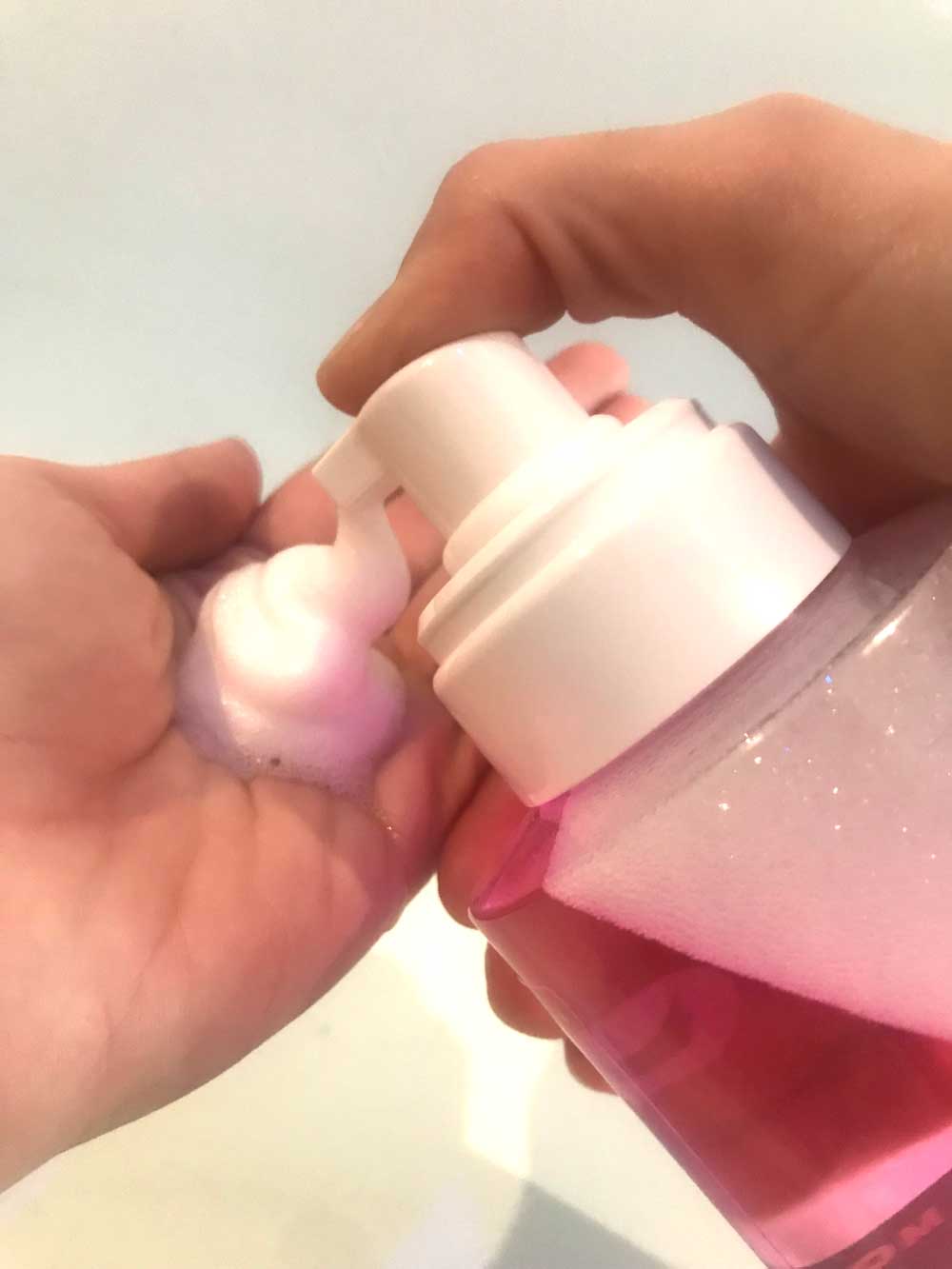 O que fazer com a minha boneca sexual: guia irresistível para a preparar e desfrutar ainda mais (antes, durante e depois) 6 gel limpiador espumoso para TPE Silicona