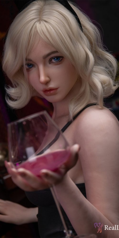 andrea 170e s41 real lady 01