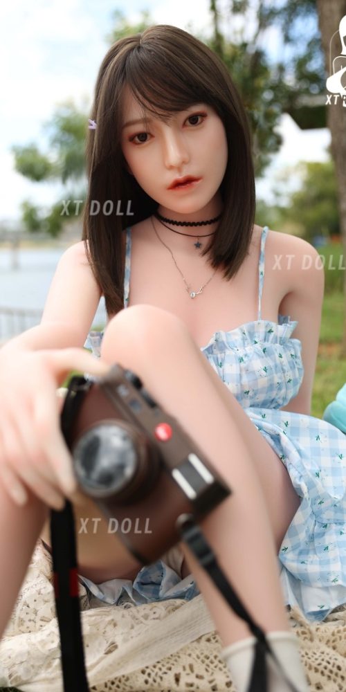 eleanor 150d xt s6 xt doll 02