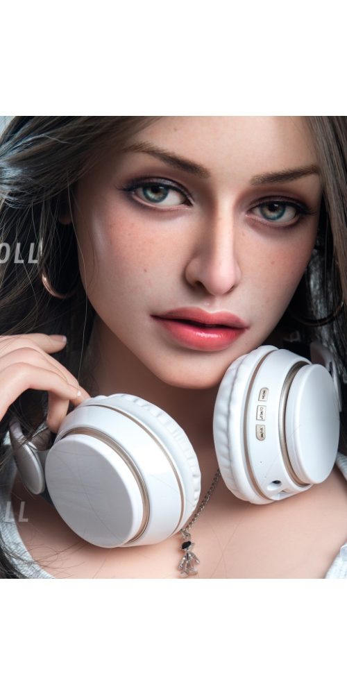 everleigh 162g xt 19 xt doll 01