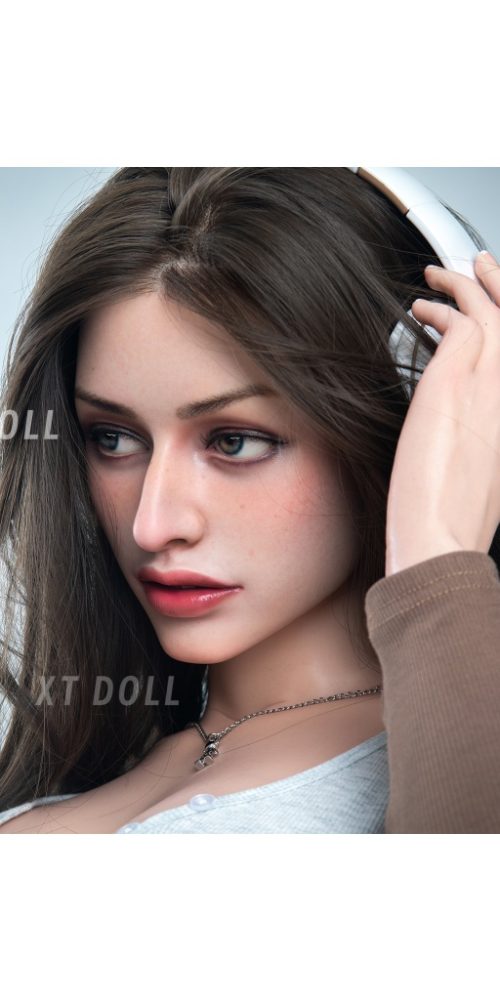 everleigh 162g xt 19 xt doll 05