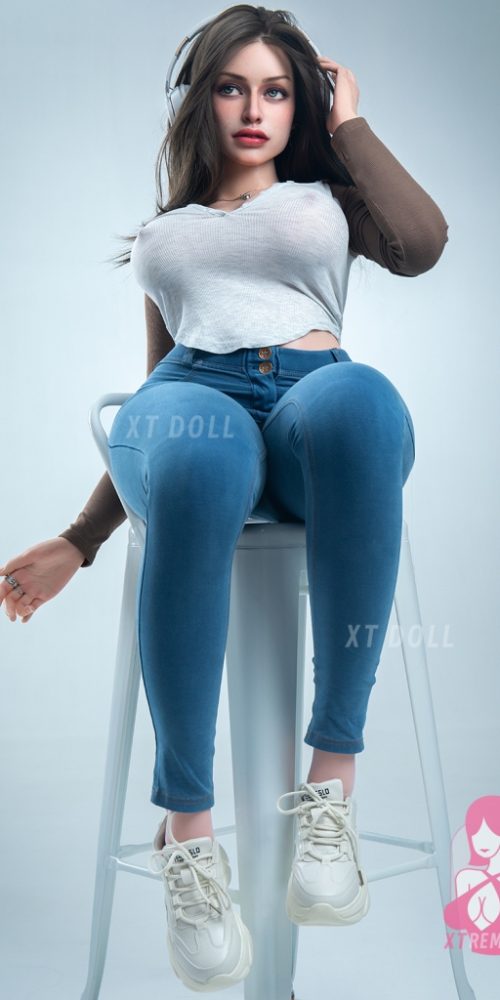 everleigh 162g xt 19 xt doll 06