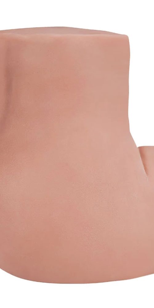 louise culo tantaly 09