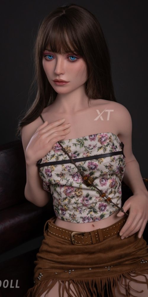 carey 161b xt 2c silicone xt doll 09