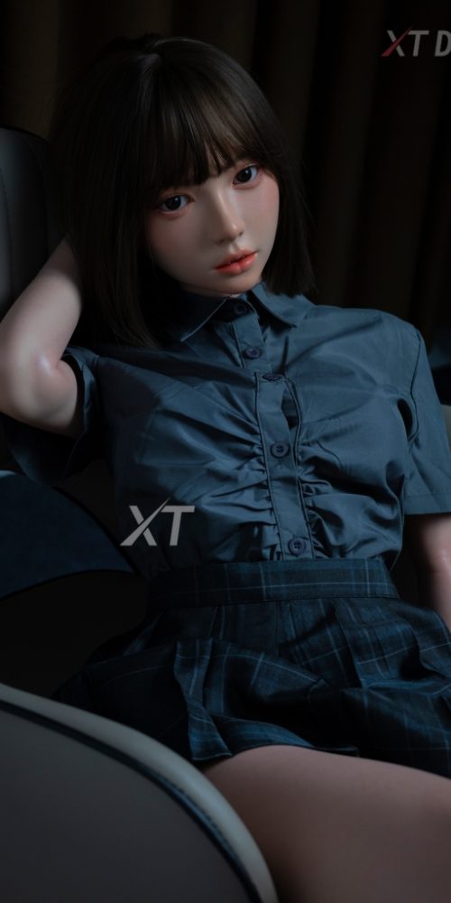 yina 150d xt bym 15b silicone xt doll 04