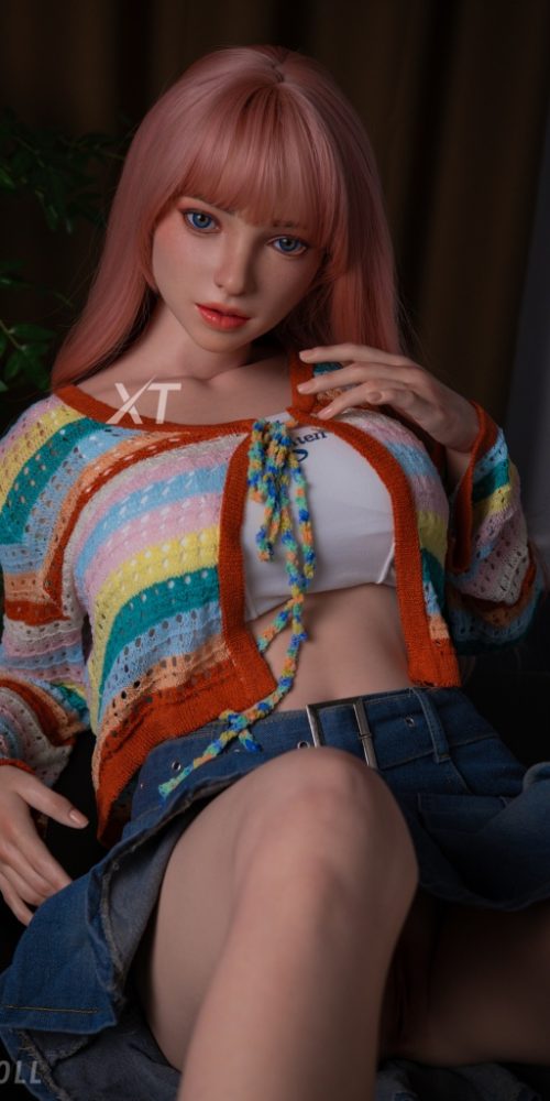 sophia 165e xt 5 silicone xt doll 05