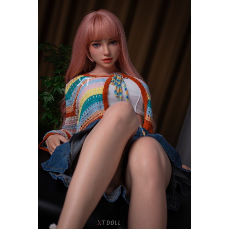 sophia 165e xt 5 silicone xt doll 06