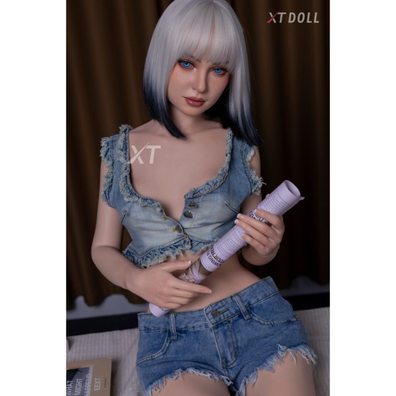 nicole 161b xt 31b silicone xt doll 07