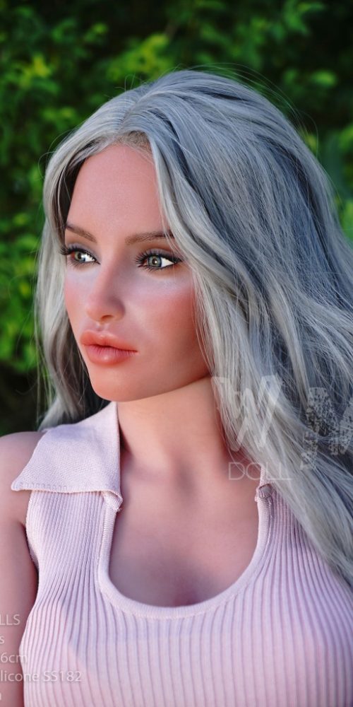 lupe 166c ss182 hybrid tan wm doll 03