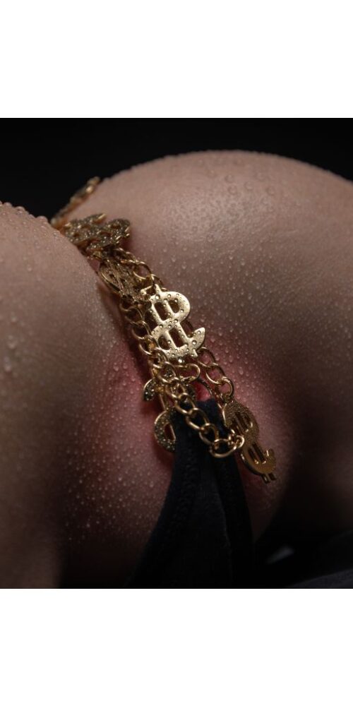 culo naomi silicone lovenestle 02