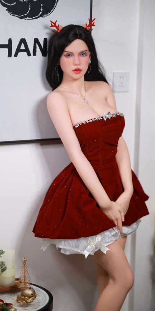 clara christmas 166 79 light tan firedoll 03