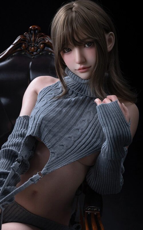 Lian, atração em suéter